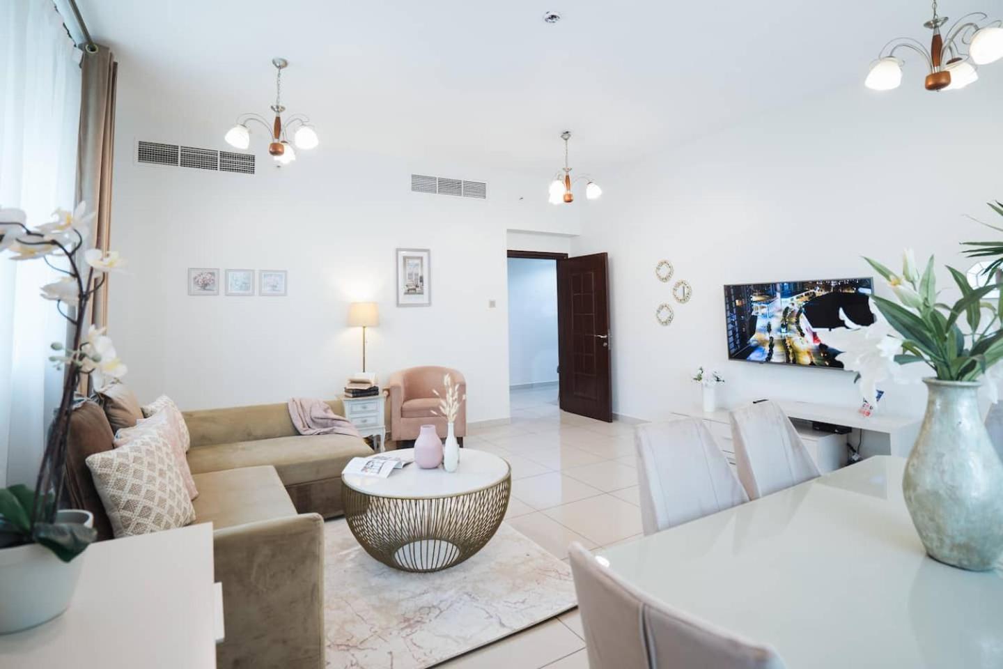 Charming Warm Suite With Amazing Views Of The City Dubái Exterior foto