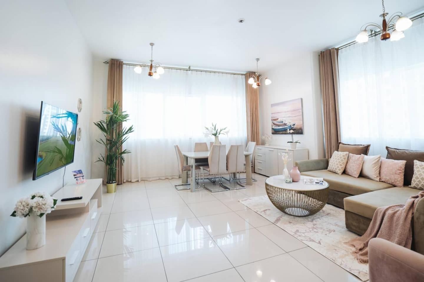 Charming Warm Suite With Amazing Views Of The City Dubái Exterior foto